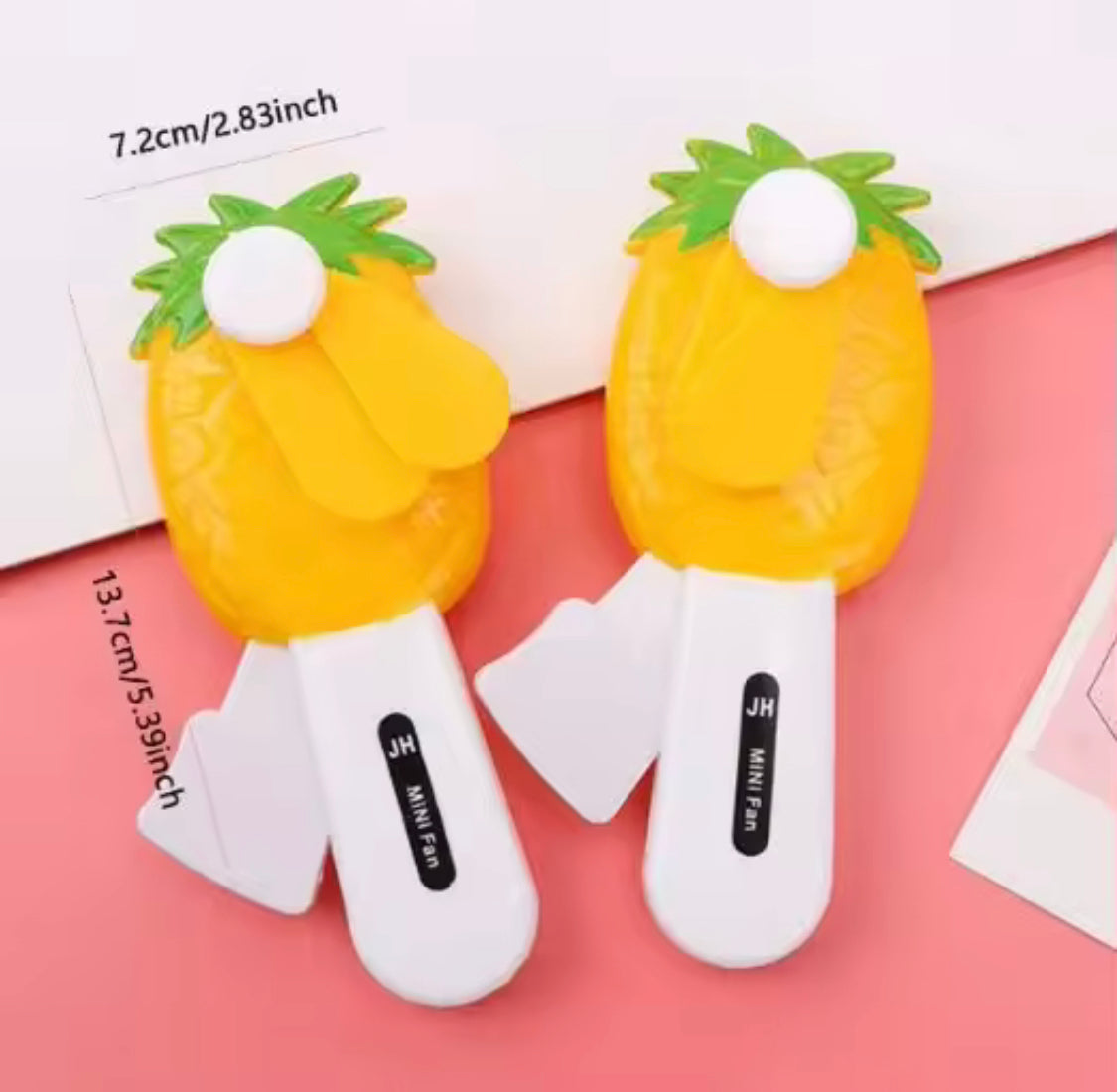 Fruit Shaped Mini Plastic Handheld Fan, Children's Student Fan, Portable Hand Cool Mini Fan, Manual Press Summer Cooling Essential Fruit Shaped Mini Plastic Handheld Fan, Children's Student Fan, Portable Hand Cool Mini Fan, Manual Press Summer Cooling Essential
